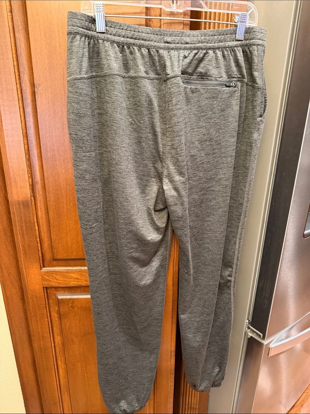 Genteal versatile gray